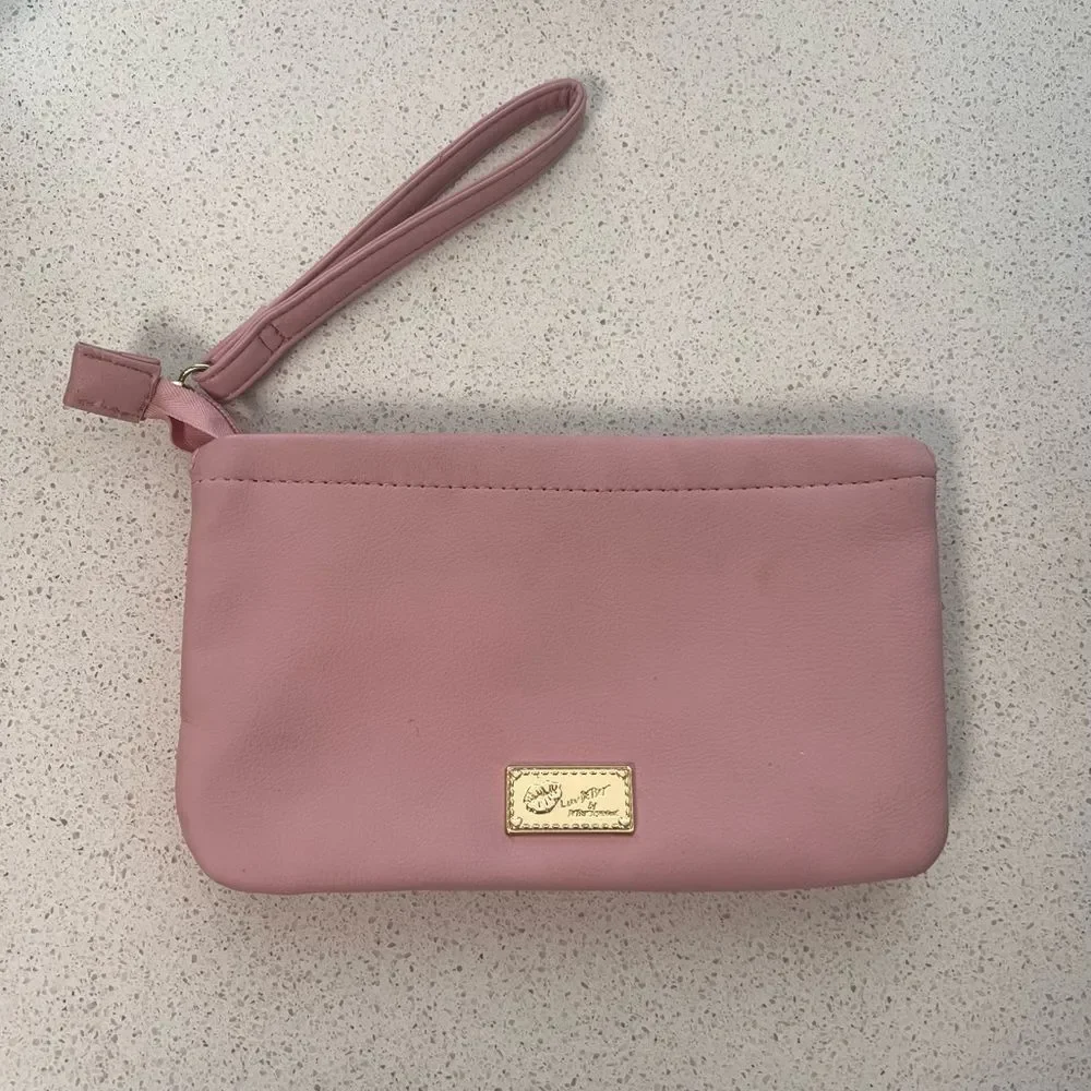 Betsey Johnson Wristlet Lemon Summer C3*